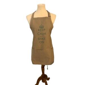 Apron w Pockets Keep Calm And Bake On Adjustible Neck Tie Back One size fits all